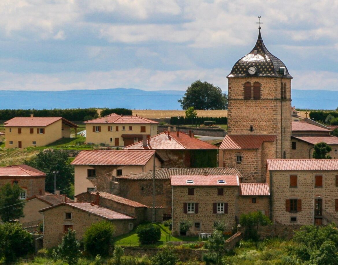 Découverte du tunnel et du clocher de Longessaigne cet été avec les Fouineurs Bédouins
