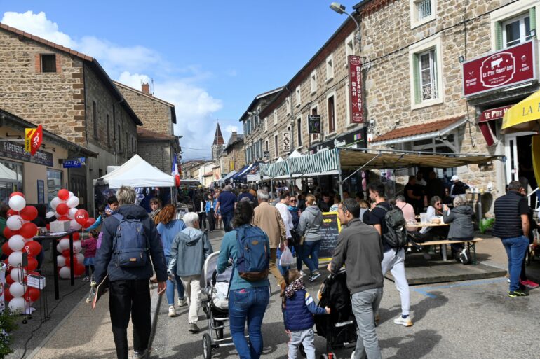 La Foire Économique à SaintMartinenHaut un succès en dépit des caprices de la météo Radio