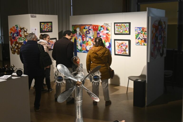 Le Salon d'Art Actuel fête ses dix ans à Chazelles sur Lyon 1 DSC0441