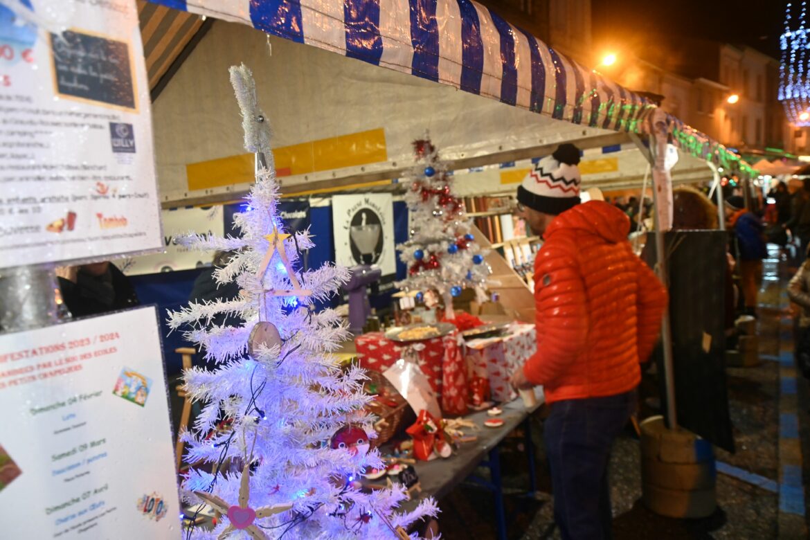 VIDEO - À la Découverte du Marché de Noël de Chazelles-sur-Lyon