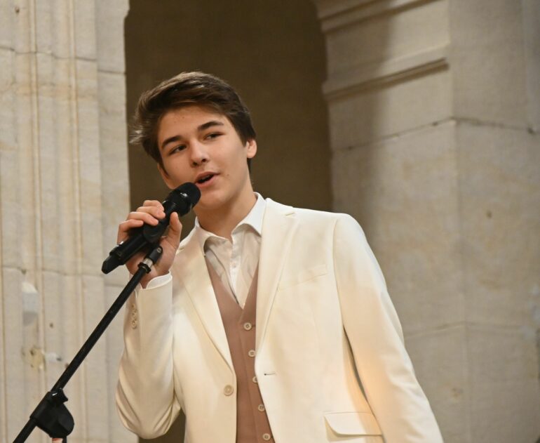 Un concert à Saint Martin en Haut au profit de l'association Cœur en Saint Martin 1 DSC 1724