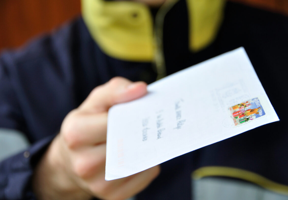 Monts du Lyonnais : des centaines de courriers jetés à la poubelle, une factrice soupçonnée