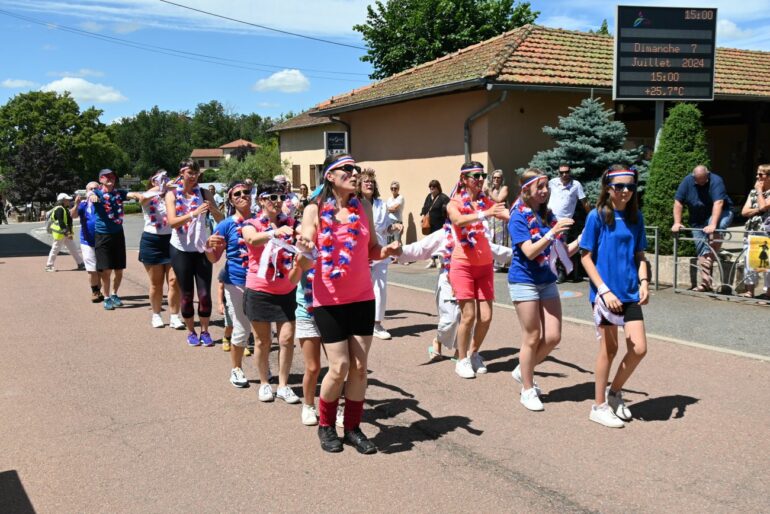 Fête du Pays de Coise : quand les Jeux Olympiques s’invitent dans les Monts du Lyonnais 2 La fête du Pays de Coise sur le thème du sport en cette année olympique - © Quentin Merle