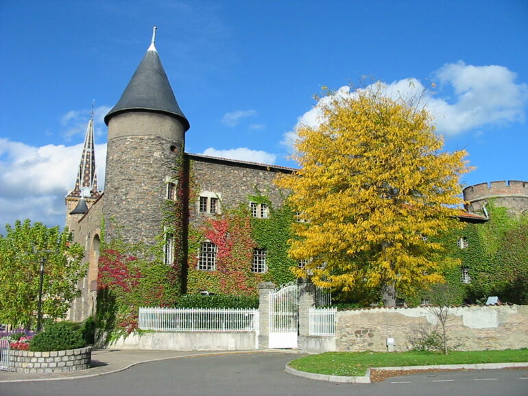 Cinq monuments historiques des Monts du Lyonnais à visiter cet été 2 Cinq monuments historiques des Monts du Lyonnais à visiter cet été