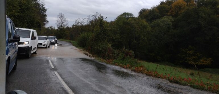 Intempéries : la Loire et le Rhône en vigilance rouge, l'A47 coupée et des évacuations en cours 2 Intempéries : vigilance rouge dans la Loire et le Rhône
