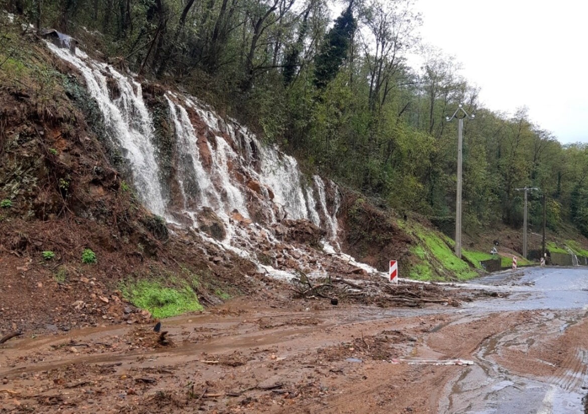 Intempéries et dégâts dans le Rhône : l'état de catastrophe naturelle demandé