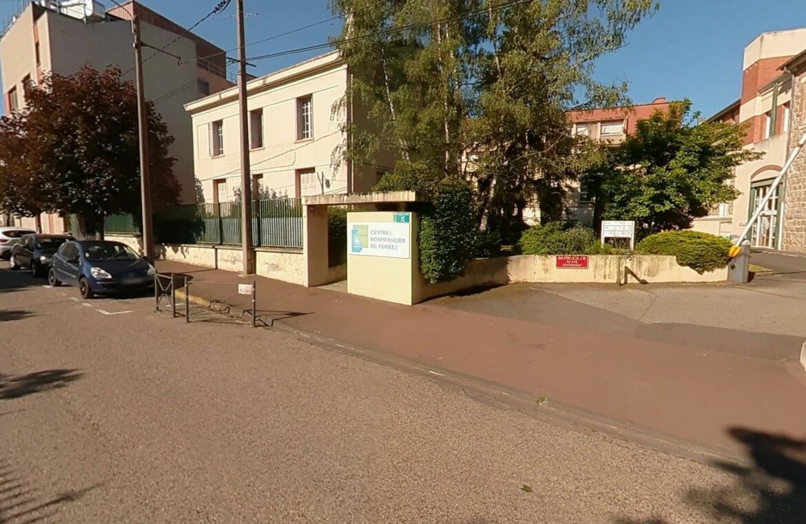 Tensions sociales à l'hôpital de Feurs lors de l'inauguration du centre de soins