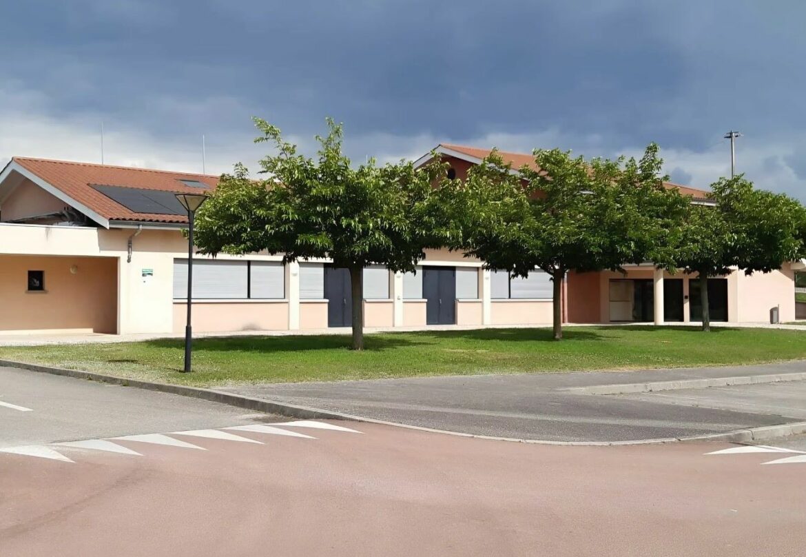 La salle du Cartay fait sa révolution énergétique à Grézieu-le-Marché