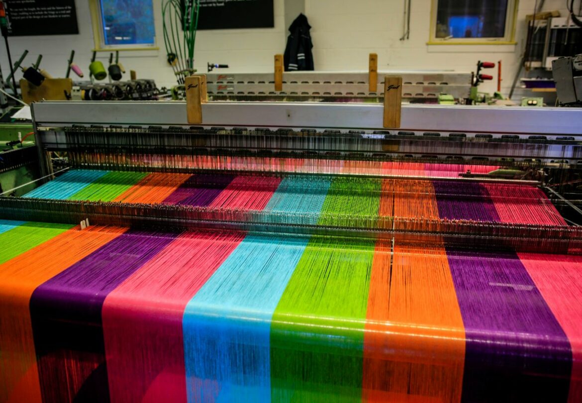 L'entreprise Gacon était reconnue pour son excellence dans la fabrication de tissus Jacquart haut de gamme - Photo d'illustration