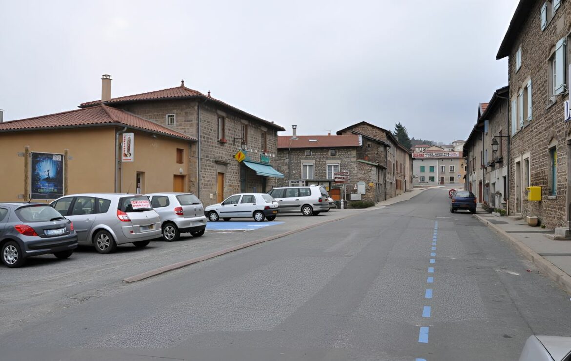 Dégradations en série sur les bâtiments communaux de Duerne : le maire appelle au civisme