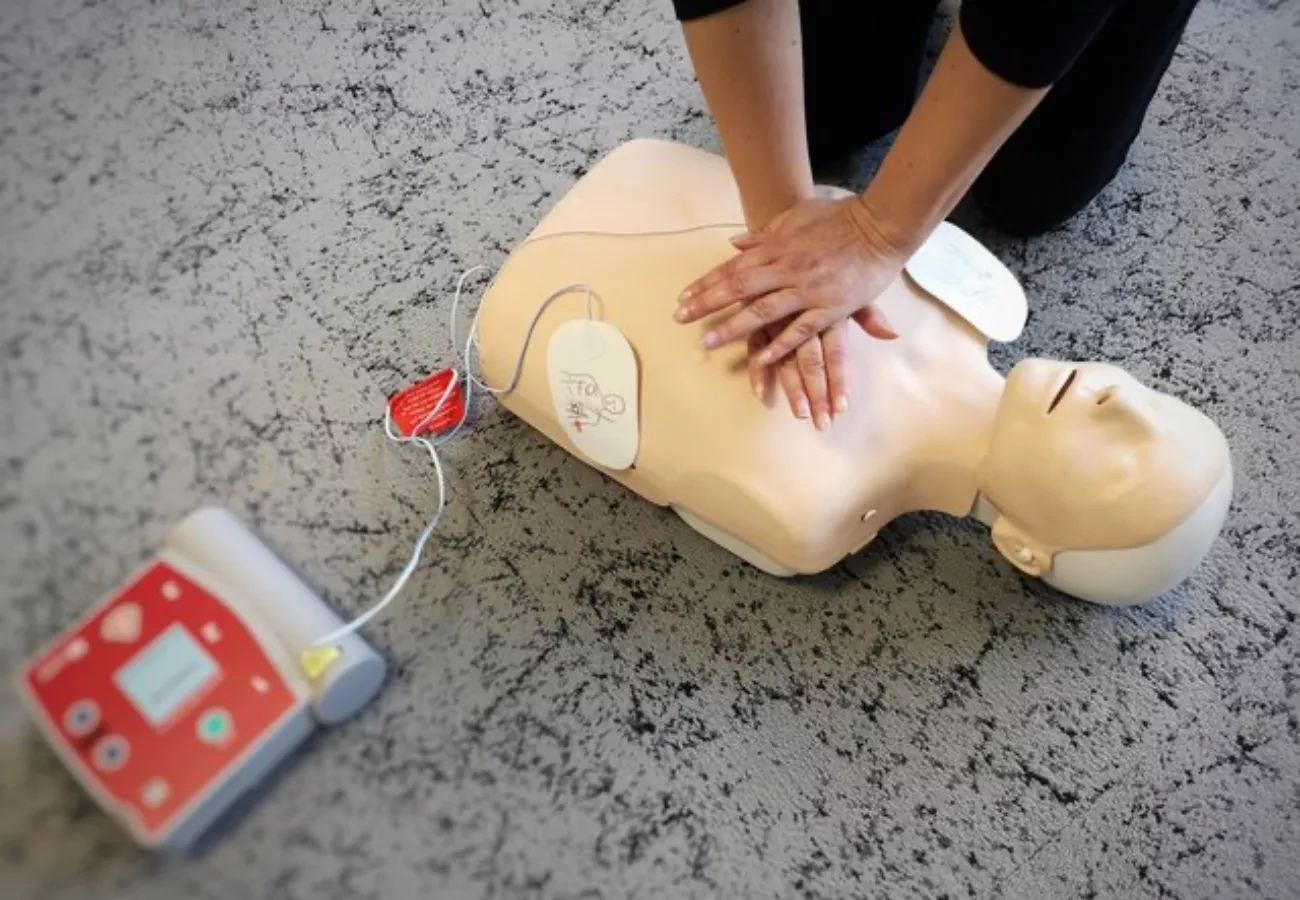Initiations gratuites aux gestes de secourisme à Saint-Laurent les 16 et 17 mai - © Adobe Stock