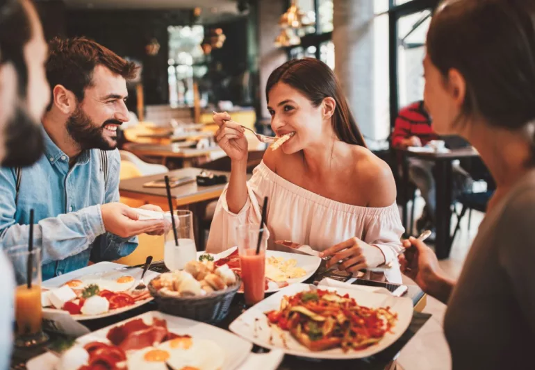 Jours fériés : les habitants d’Auvergne-Rhône-Alpes dépensent sans compter au restaurant