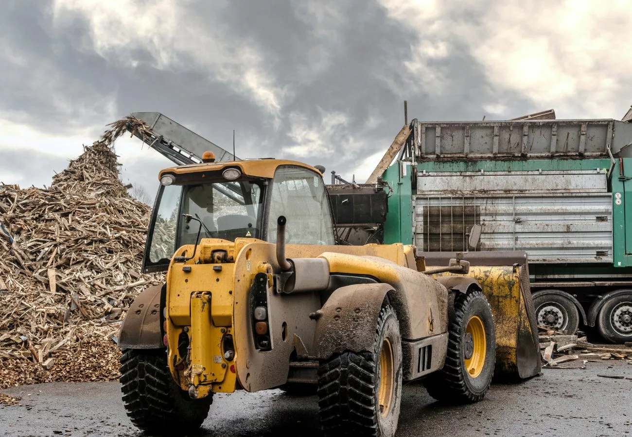 Monts du Lyonnais : valoriser les déchets au service des agriculteurs 1 Trois plateformes à Coise, Larajasse et Haute-Rivoire accueillent les déchets verts des paysagistes - ©
Image illustration Adobe Stock