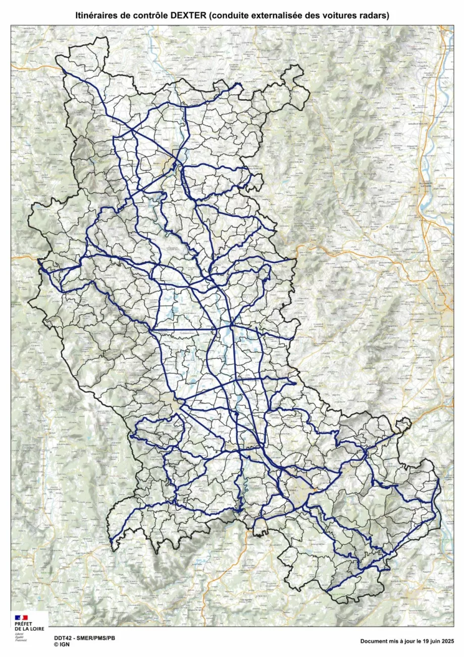 Carte département de la Loire qui recense les itinéraires des voitures-radars (dispositif DEXTER)