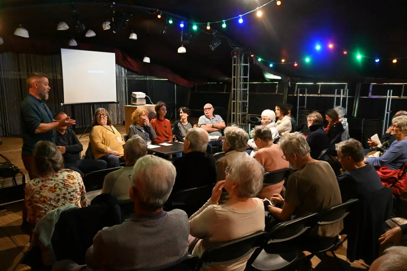 Plus de 250 personnes réunies pour la première édition de Festiv'Alim 2 Plusieurs ateliers et tables rondes ont été proposés tout au long de cette journée - © Quentin Merle