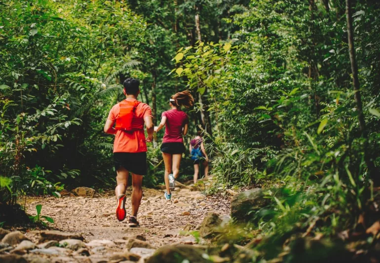 L’Espace Trail Forez-Est propose plus de 340 km de parcours, avec deux départs dans les Monts du Lyonnais