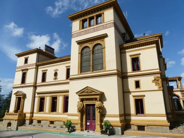 L’émission de France 3 met en lumière la villa Mangini à Saint-Pierre-la-Palud