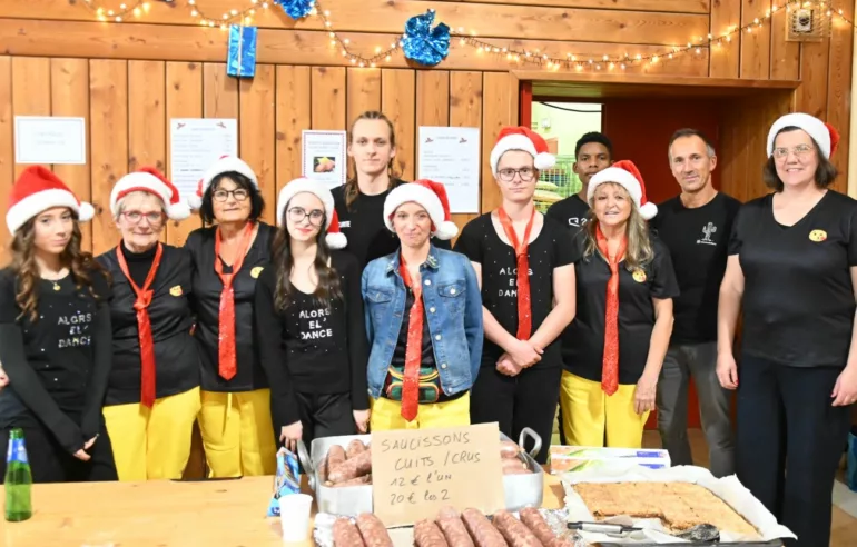 Le marché de Noël d’Alors El’ Dance a rassemblé des visiteurs venus de toute la région