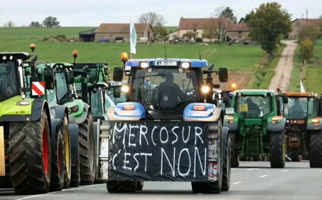 Des agriculteurs annoncent un blocage de la M7 au sud de Lyon avec un départ depuis Mornant