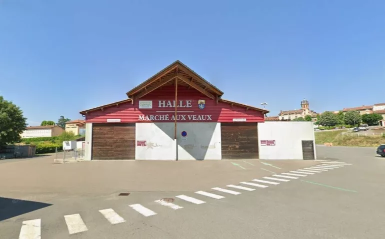 Le marché aux veaux de Saint-Laurent-de-Chamousset rouvre après des mois d’arrêt