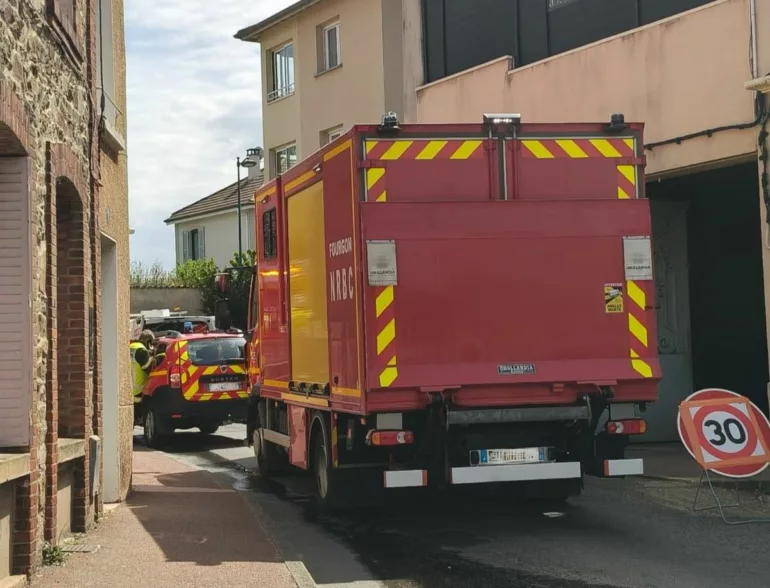 Une pelleteuse arrache une conduite de gaz en plein cœur de Chazelles-sur-Lyon