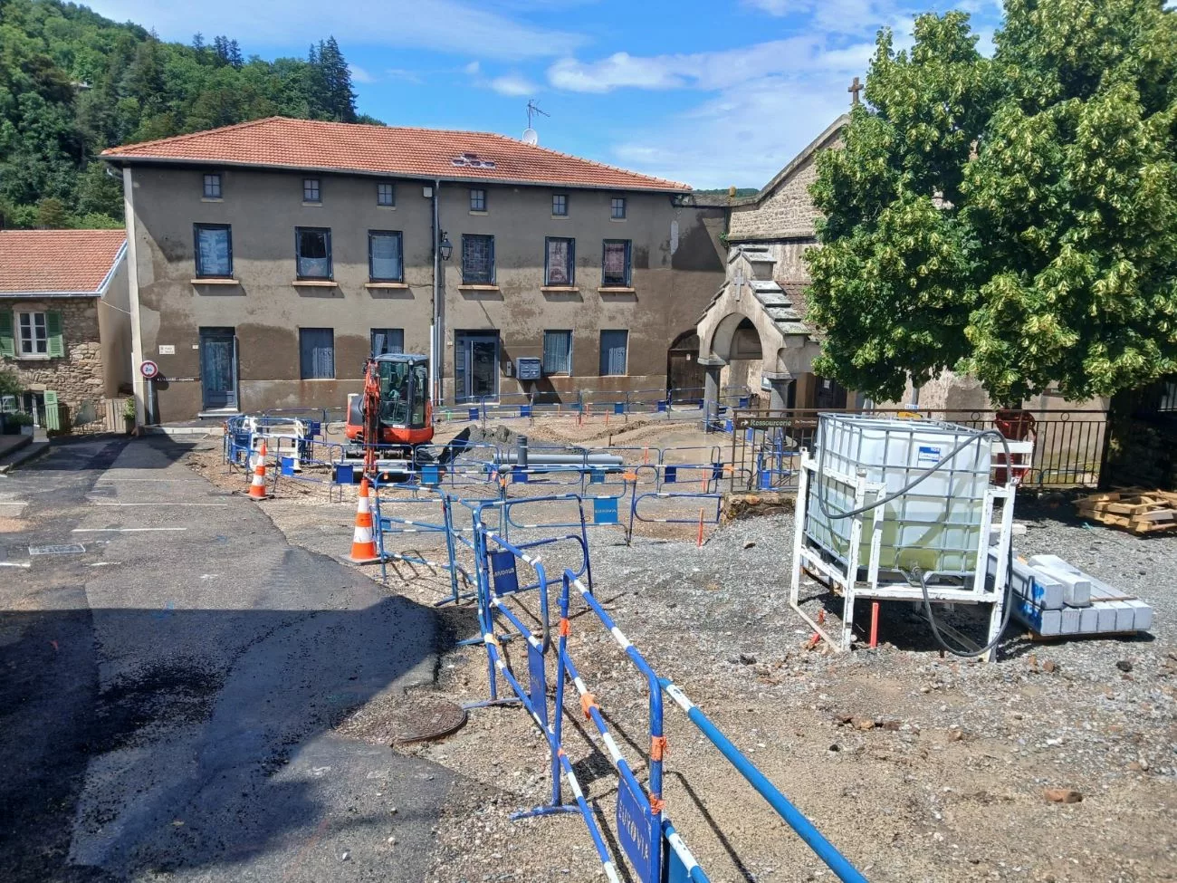 Yzeron a lancé les grands travaux de modernisation de son centre-bourg