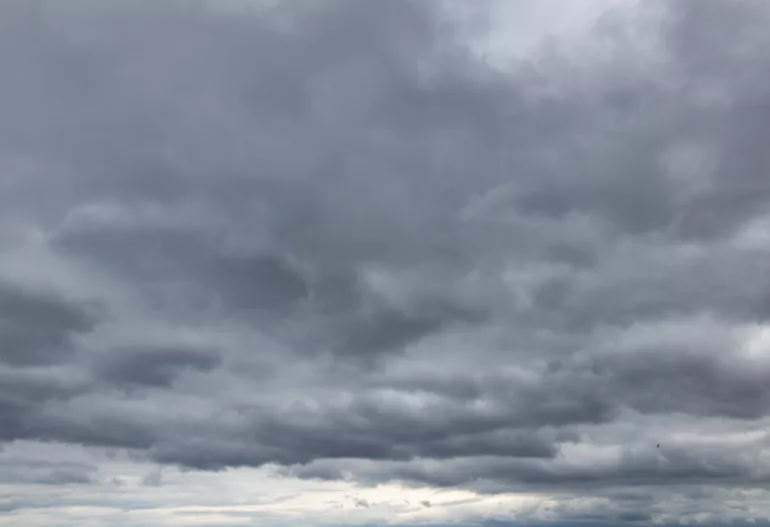 Pourquoi cette odeur de brûlé envahit les monts du Lyonnais depuis plusieurs jours ?