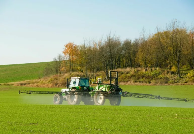 Pollution aux nitrates : 7 nouvelles communes vulnérable dans les Monts du Lyonnais.