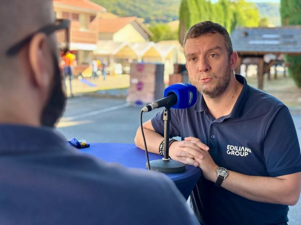 Plongée au cœur de la tuilerie Edilians de Sainte-Foy-l'Argentière qui ouvre ses portes et recrute ses futurs talents 3 Christophe Gras, responsable RH - © Pauline Michaud